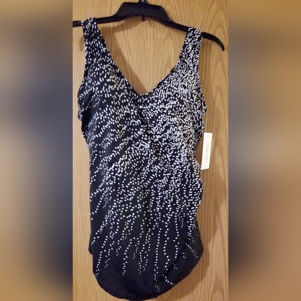 Womens Bathing suit one piece Black Plus size 18